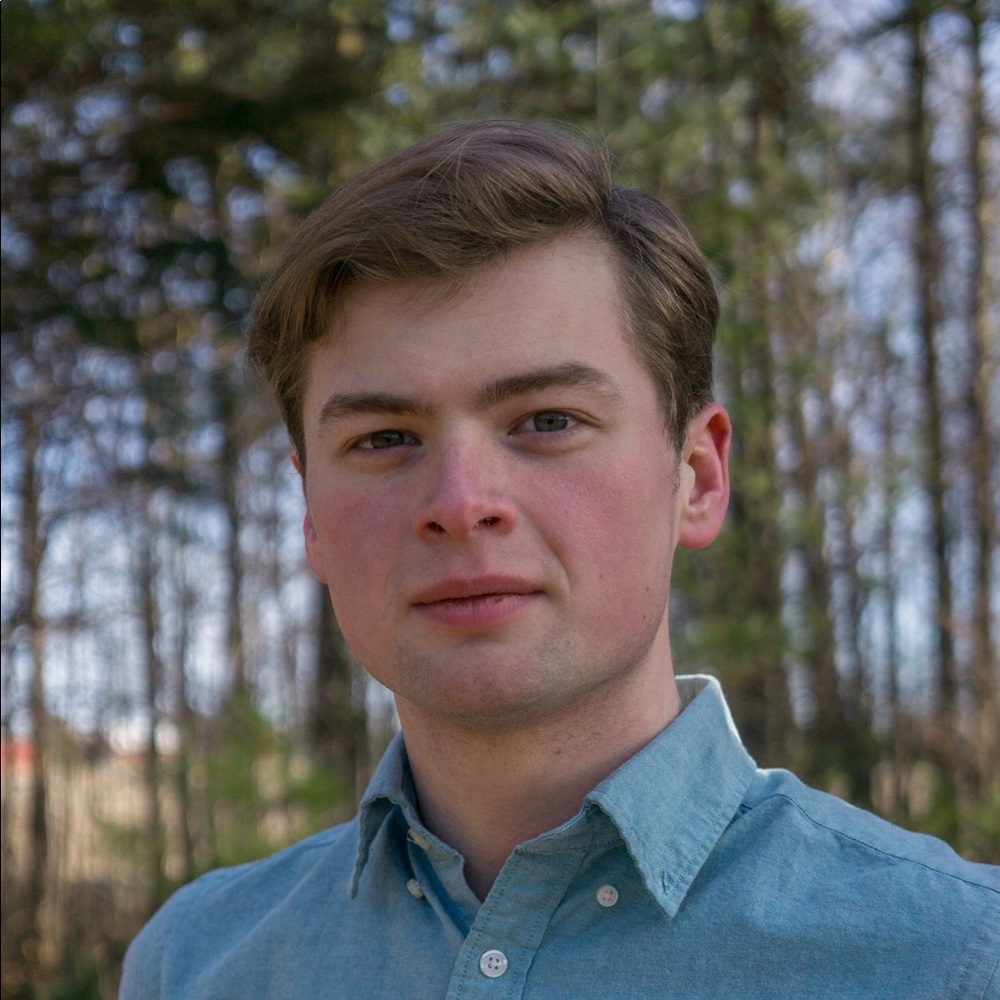 Meet your Posher, Logan